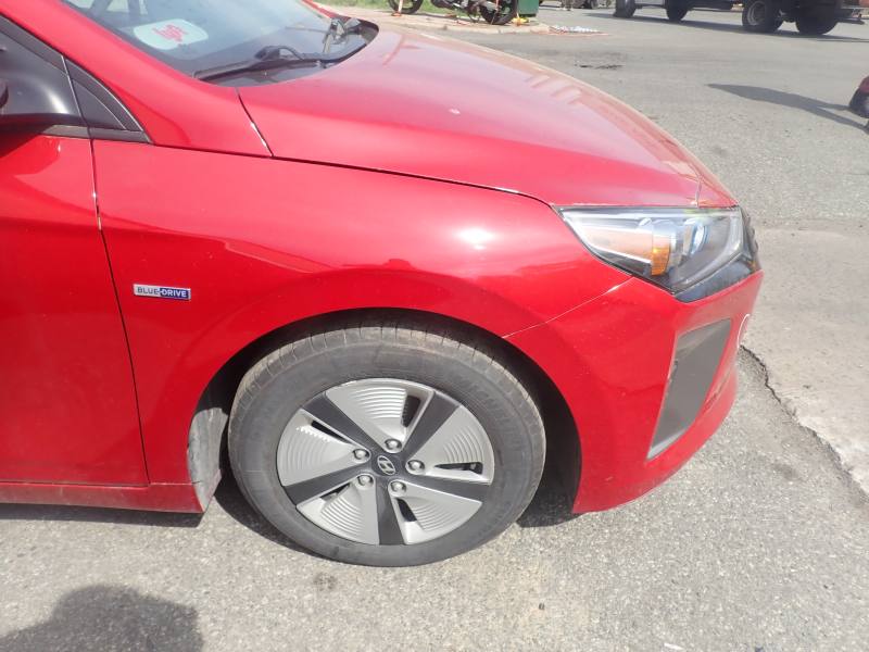 2019 HYUNDAI IONIQ HYBRID